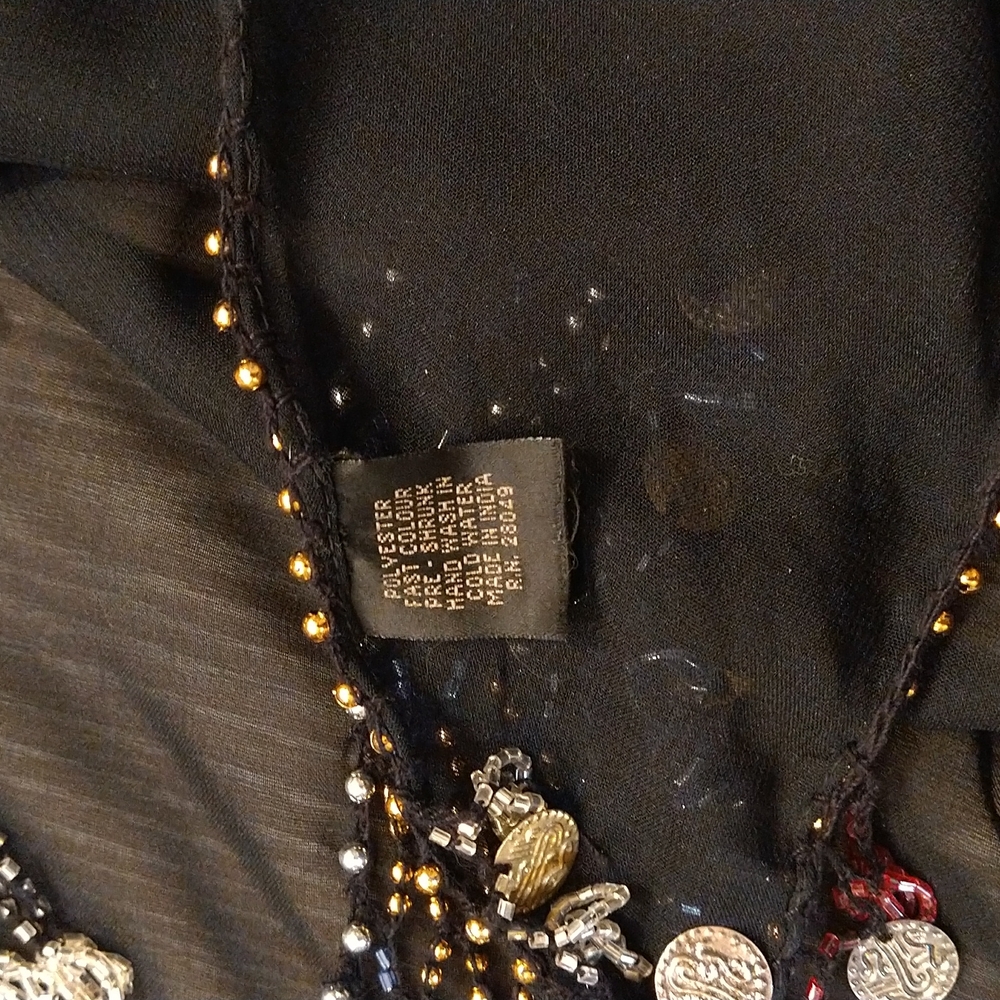 Fancy Scarf or Shawl - Picture 5 of 5